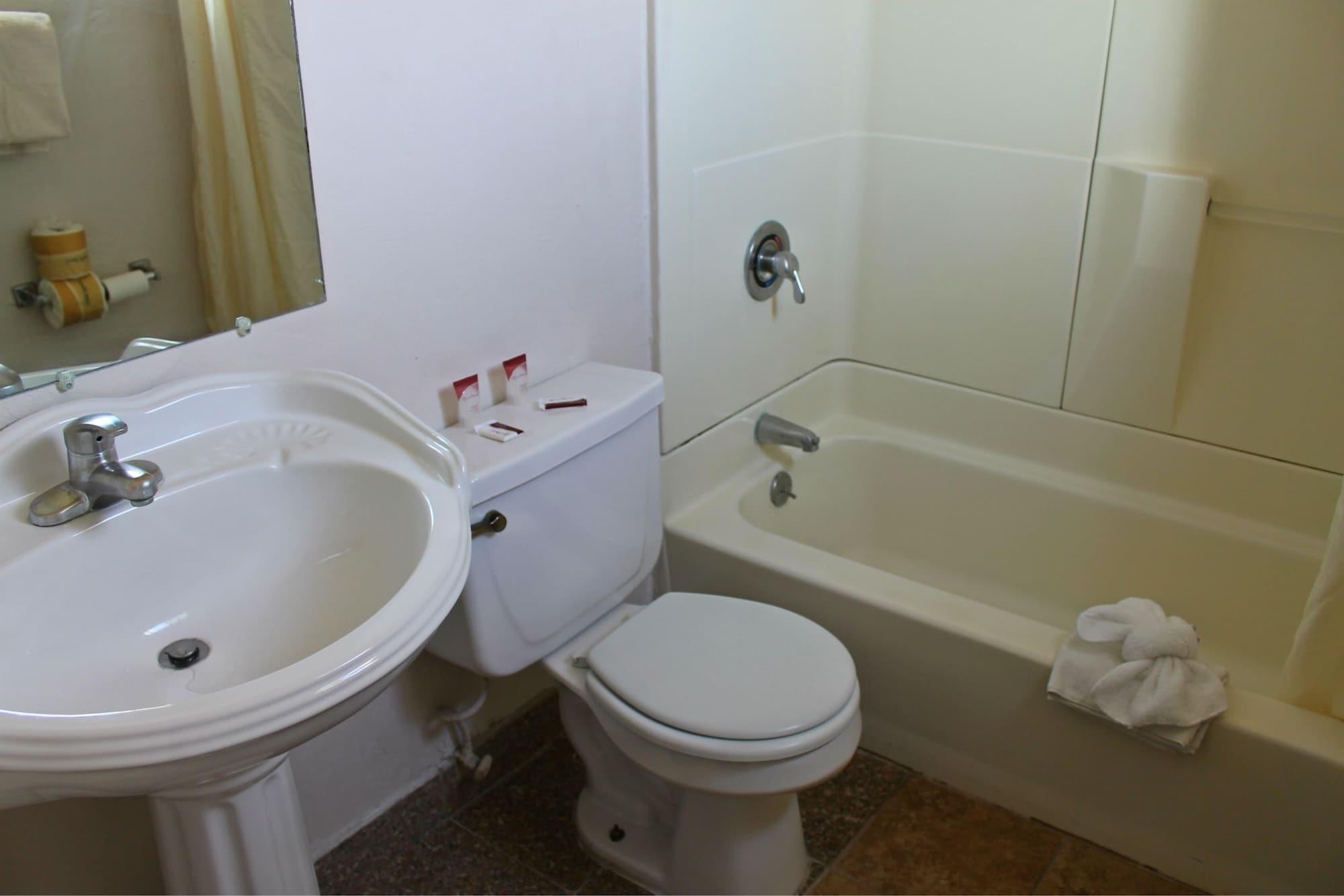 Stone Inn Extended Stay U Of A Tucson Bagian luar foto