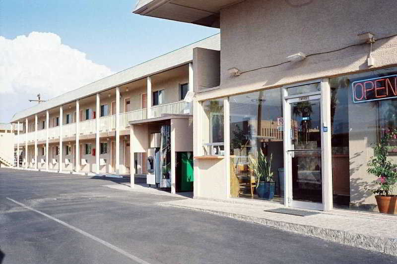 Stone Inn Extended Stay U Of A Tucson Bagian luar foto